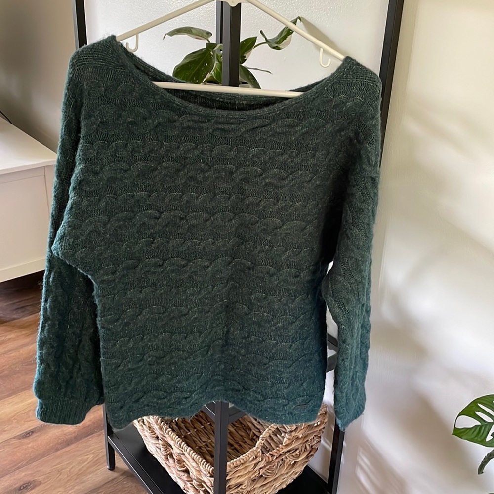 Abercrombie & Fitch sweater size small
